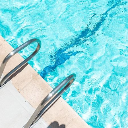 Waikiki Escapade Mountain Views Condo, Steps To Beach With Parking Perk Χονολουλού Εξωτερικό φωτογραφία