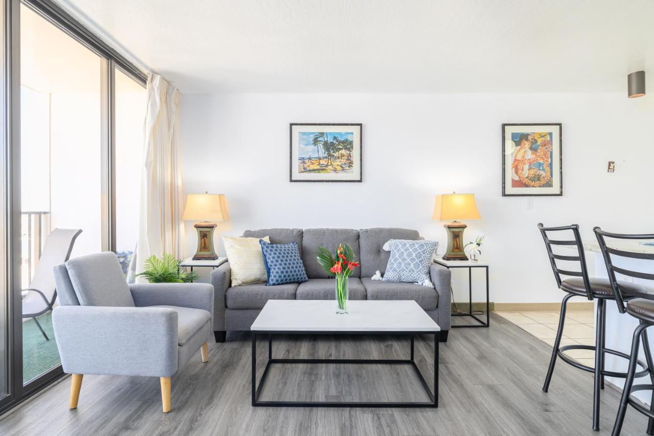 Waikiki Escapade Mountain Views Condo, Steps To Beach With Parking Perk Χονολουλού Εξωτερικό φωτογραφία