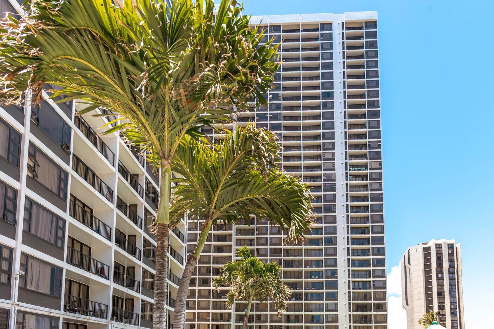 Waikiki Escapade Mountain Views Condo, Steps To Beach With Parking Perk Χονολουλού Εξωτερικό φωτογραφία
